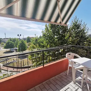 https://villa-vania-family-apartments.hotelinveneto.com